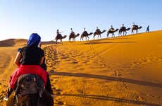 Tour privato di 4 giorni a Merzouga fino a Fez